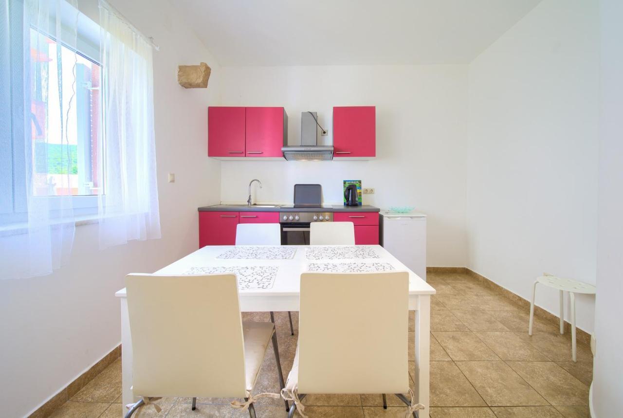 Bed&Breakfast Lucija Bed & Breakfast Punat Exterior photo