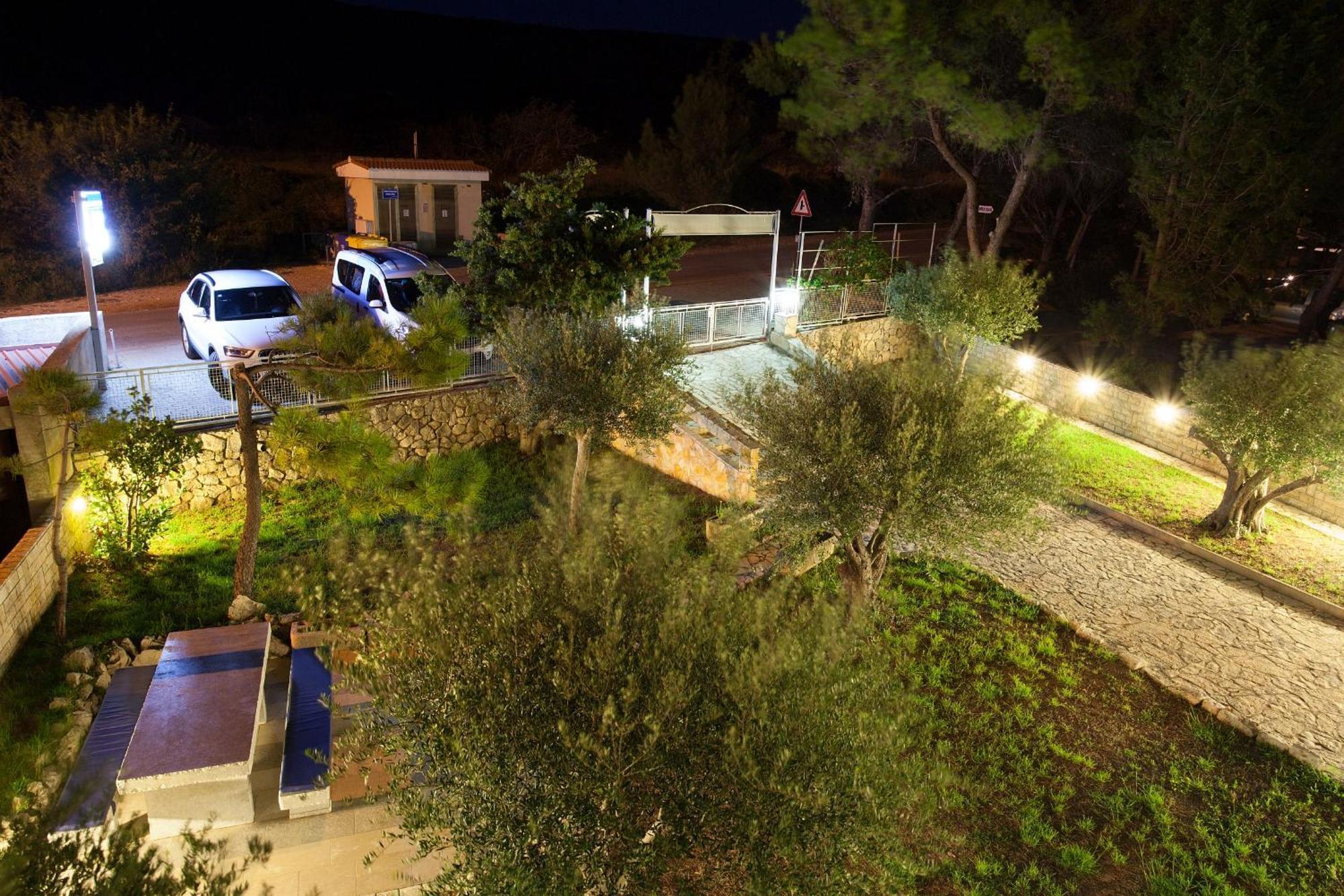 Bed&Breakfast Lucija Bed & Breakfast Punat Exterior photo